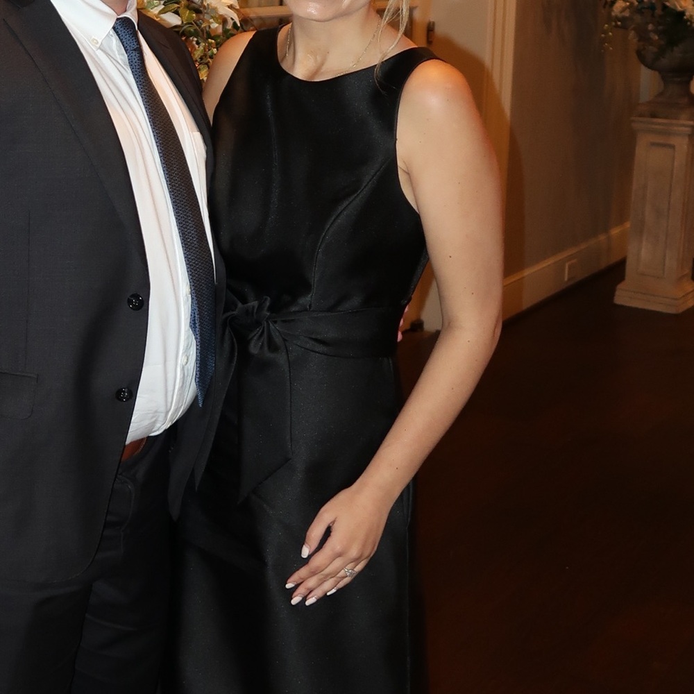 Elegant Black Sleeveless Dress